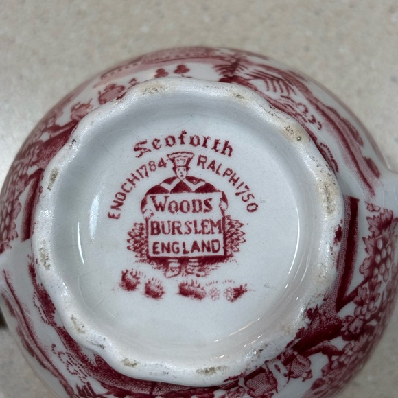 Vintage Red and White Sugar Bowl - Picture 3 of 3